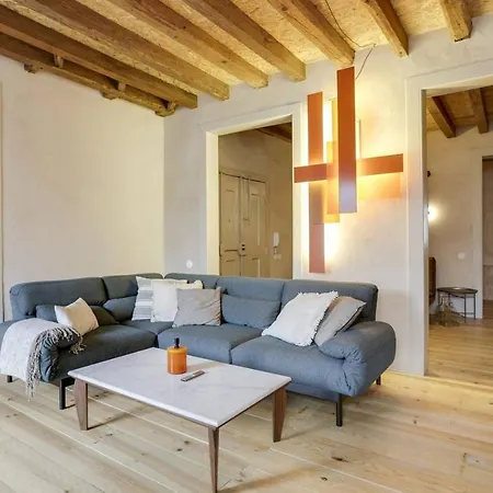 Stunning In The Heart Of アパート *